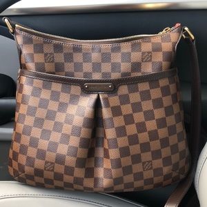 Louis Vuitton Bloomsbury 😍